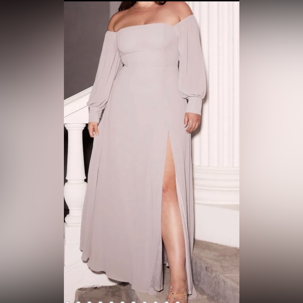 Lulu’s ‘Feel the Romance’ Grey off the Shoulder Maxi Dress